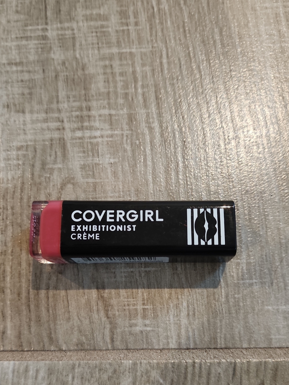 NWT Covergirl Exhibitiinist Cream Lipstick- Rose Paradise